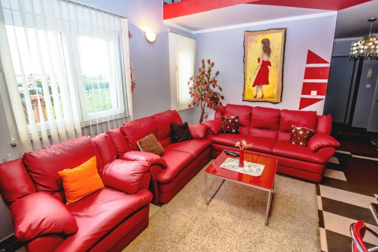 Apartments Saric Pula Exterior photo